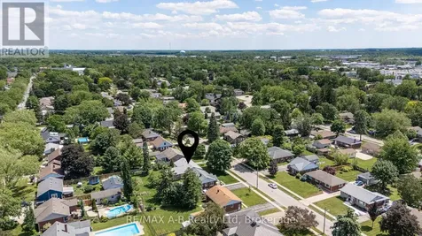 138 Woods Street Stratford ON N5A 1M4