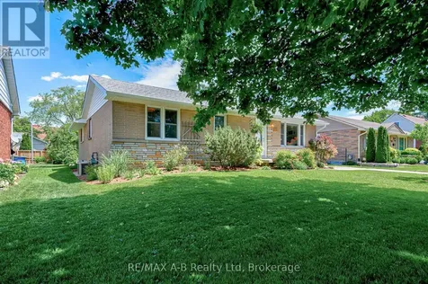 138 Woods Street Stratford ON N5A 1M4