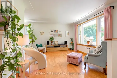 138 Woods Street Stratford ON N5A 1M4