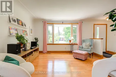 138 Woods Street Stratford ON N5A 1M4