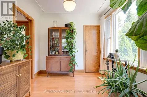 138 Woods Street Stratford ON N5A 1M4