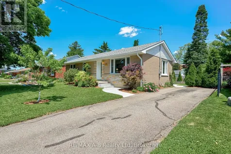 138 Woods Street Stratford ON N5A 1M4