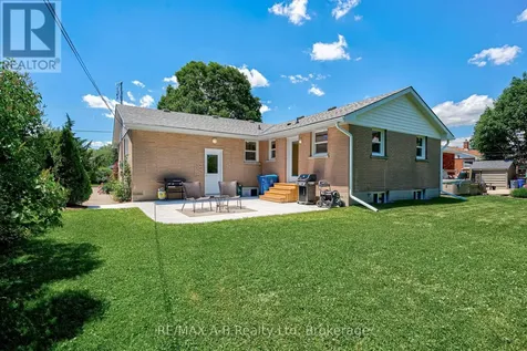 138 Woods Street Stratford ON N5A 1M4