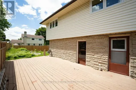 21 Halliwell Drive Kitchener ON N2B 2M5