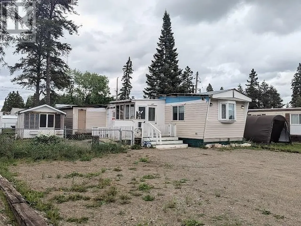 #71 16470 Highway 17 W Dryden ON P8N 3G2