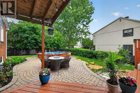 1 Blueridge Court Ottawa ON K2J 2J3