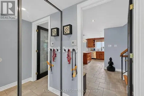 1 Blueridge Court Ottawa ON K2J 2J3