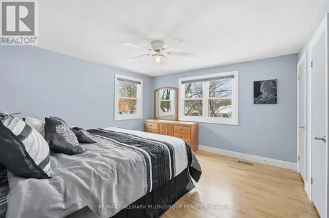 962 Weston Drive Ottawa ON K1G 1X2