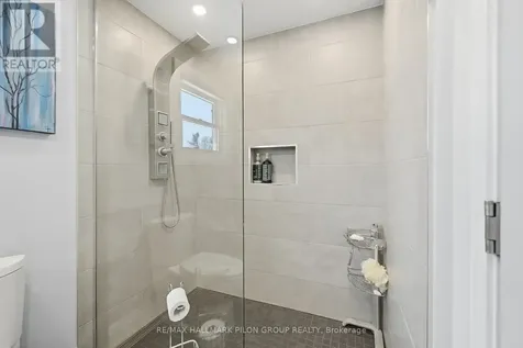 962 Weston Drive Ottawa ON K1G 1X2