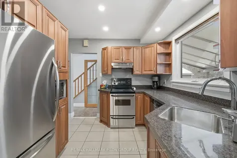 962 Weston Drive Ottawa ON K1G 1X2