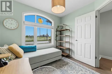 354 Brettonwood Ridge Ottawa ON K2T 0H8
