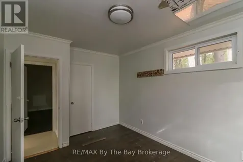 54 Homewood Avenue Wasaga Beach ON L9Z 2M2