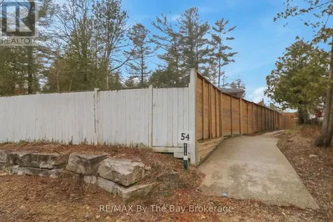 54 Homewood Avenue Wasaga Beach ON L9Z 2M2