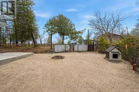 54 Homewood Avenue Wasaga Beach ON L9Z 2M2