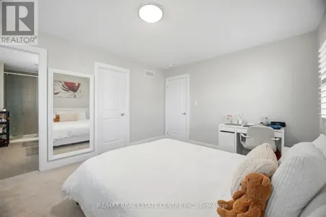 127 Monarch Woods Drive Kitchener ON N2P 2Y9