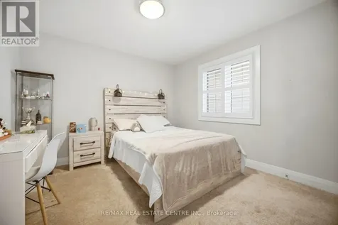 127 Monarch Woods Drive Kitchener ON N2P 2Y9