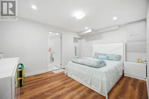 127 Monarch Woods Drive Kitchener ON N2P 2Y9