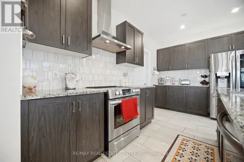 127 Monarch Woods Drive Kitchener ON N2P 2Y9