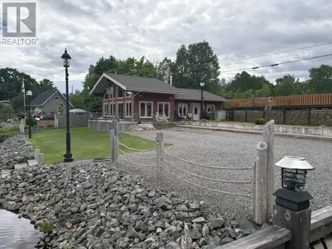 663 Highway 556 Heyden ON P6A 5K7