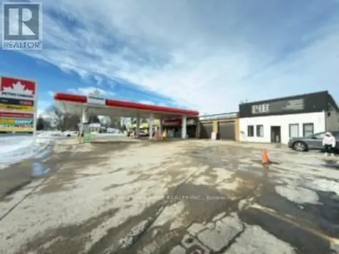 405 Main Street East Minto ON N0G 2P0