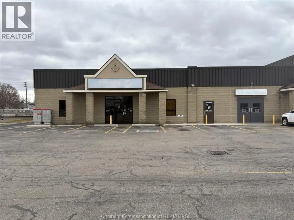 300 Lacroix Street Chatham ON N7M 6M6