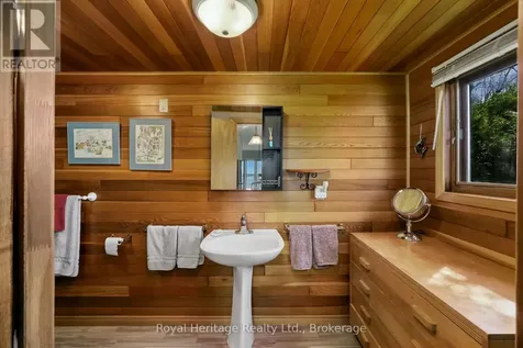 8 Bradley Bay Road Trent Hills ON K0L 1L0