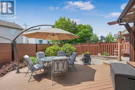 2040 Sunland Drive Ottawa ON K4A 3K8