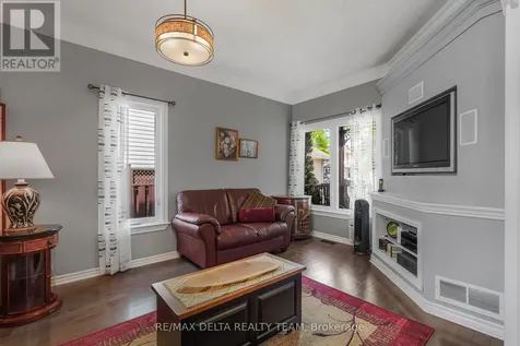 2040 Sunland Drive Ottawa ON K4A 3K8