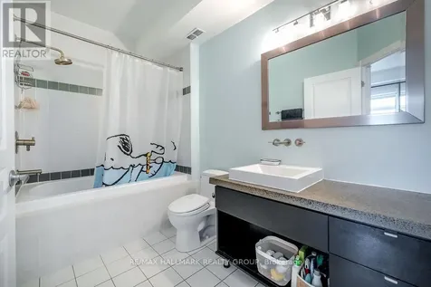 226 Dalhousie Avenue Ottawa ON K1N 5H7
