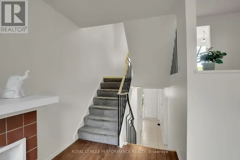 3342 Southgate Road Ottawa ON K1V 9P8