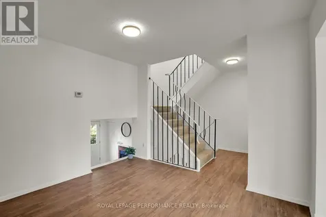 3342 Southgate Road Ottawa ON K1V 9P8