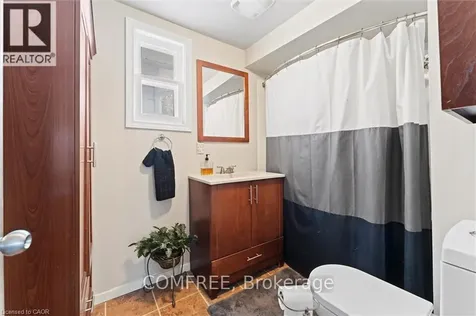 1743 St Luke Road Windsor ON N8Y 3N7