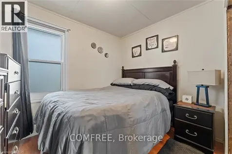 1743 St Luke Road Windsor ON N8Y 3N7