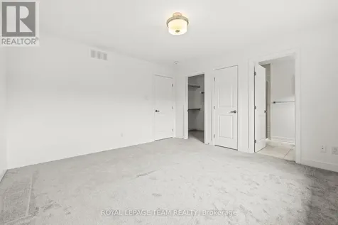 47 Moosonee Crescent Ottawa ON K4M 0M1