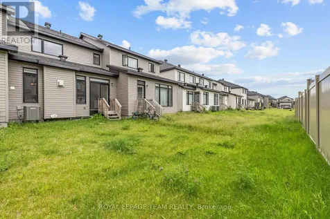47 Moosonee Crescent Ottawa ON K4M 0M1