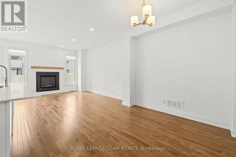 47 Moosonee Crescent Ottawa ON K4M 0M1