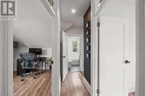 25 Clegg Street Ottawa ON K1S 0H5