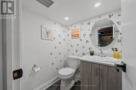 25 Clegg Street Ottawa ON K1S 0H5