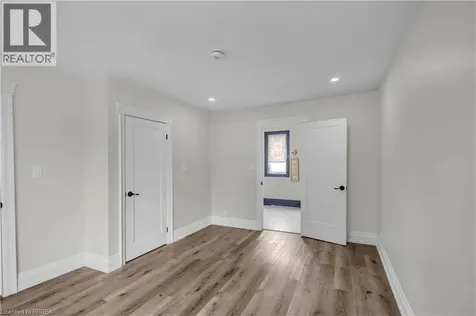 41 Waterloo Street Brantford ON N3T 3R6