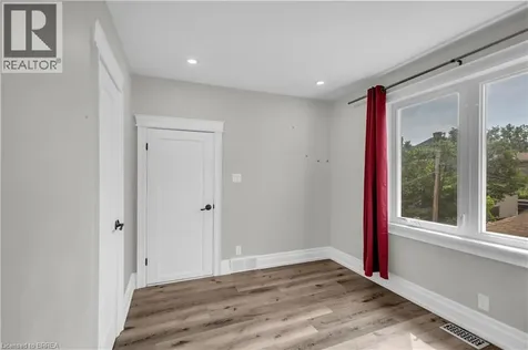 41 Waterloo Street Brantford ON N3T 3R6