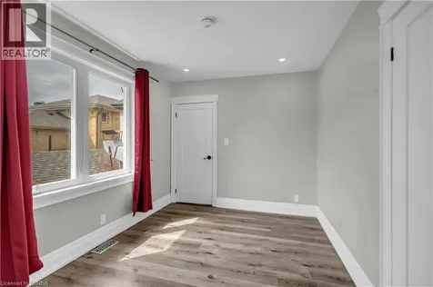 41 Waterloo Street Brantford ON N3T 3R6