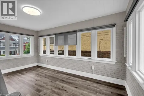 41 Waterloo Street Brantford ON N3T 3R6