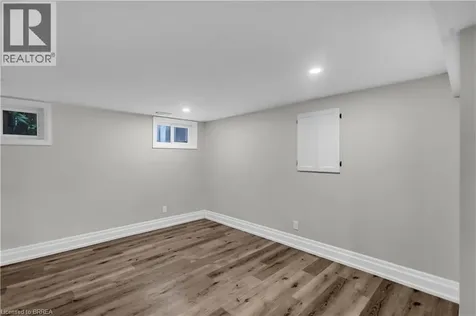 41 Waterloo Street Brantford ON N3T 3R6