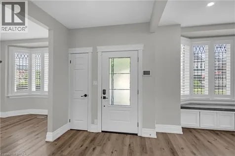 41 Waterloo Street Brantford ON N3T 3R6