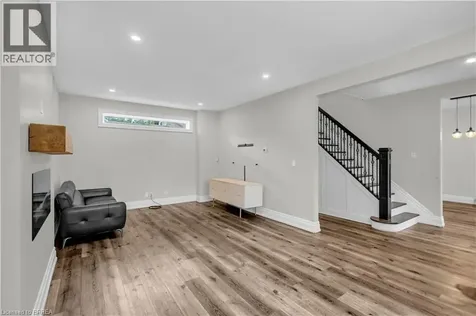 41 Waterloo Street Brantford ON N3T 3R6