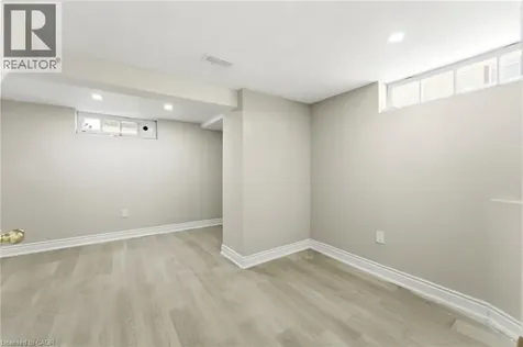 6447 Burdette Drive Niagara Falls ON L2E 5H4