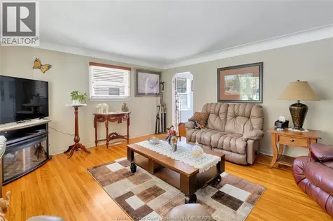 46 Grace Avenue Leamington ON N8H 1K9