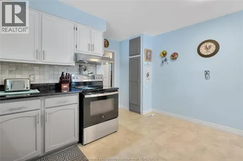 46 Grace Avenue Leamington ON N8H 1K9