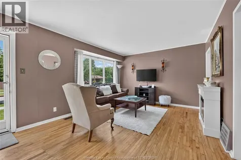 1677 Norman Road Windsor ON N8Y 4N6