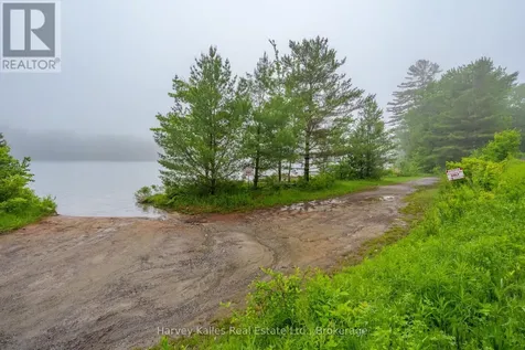 7 Baby Lake Road Seguin ON P2A 2W8